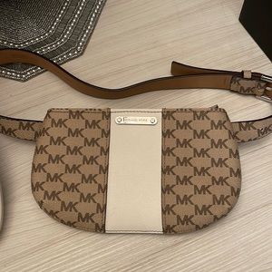 Michael Kors belt bag